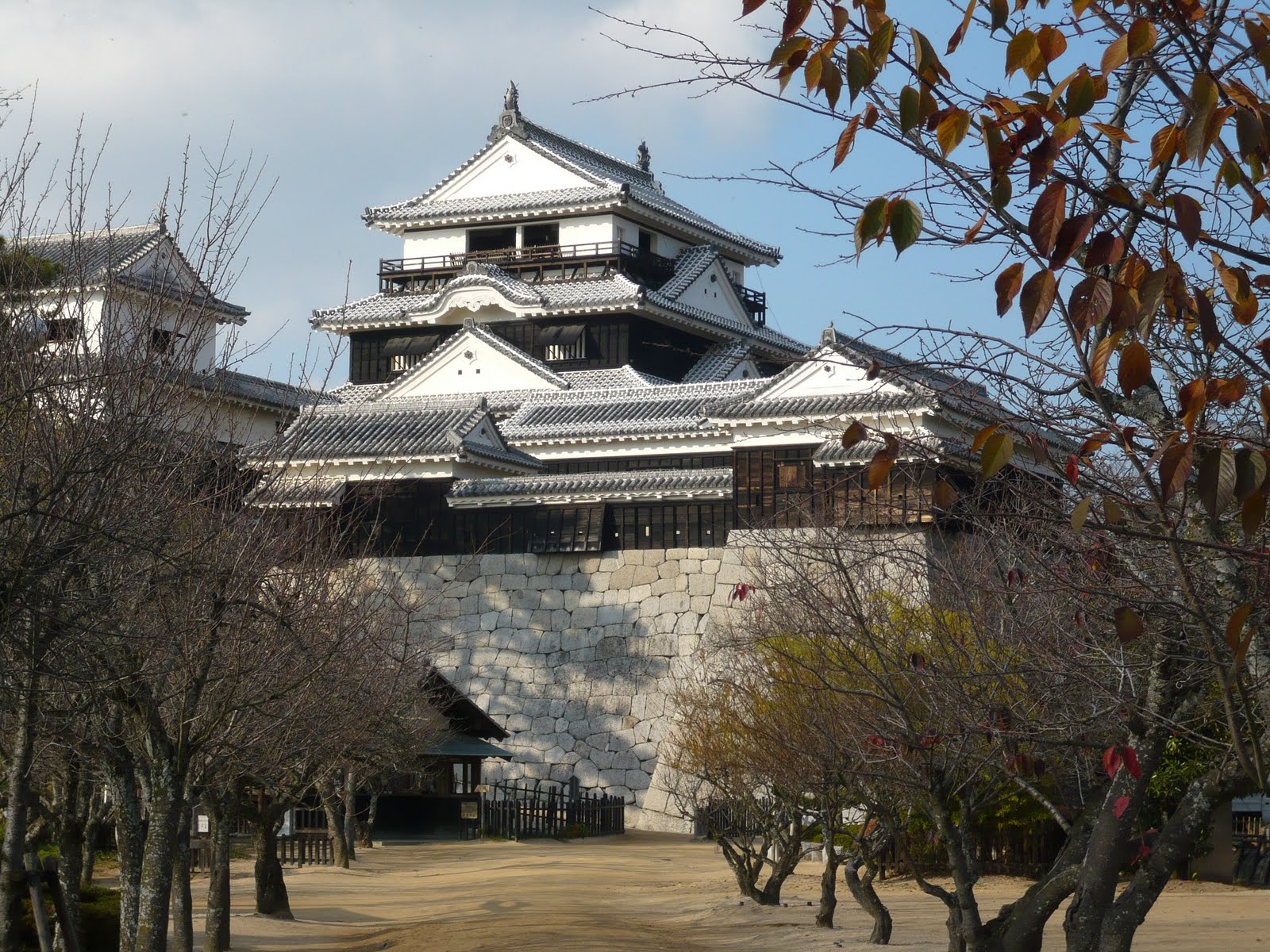 01 Matsuyama-Castle