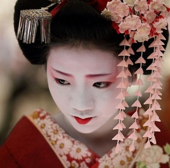 GEISHA - NHÂN VẬT BÍ ẨN CỦA TRUYỀN THỐNG NHẬT BẢN