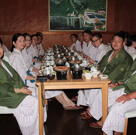 Đến Nhật tắm suối nước nóng và ngủ phòng Tatami