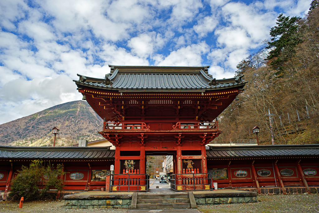 34ae23f8e0d6bdbe28028db866545502 Chuzenji pagoda 03