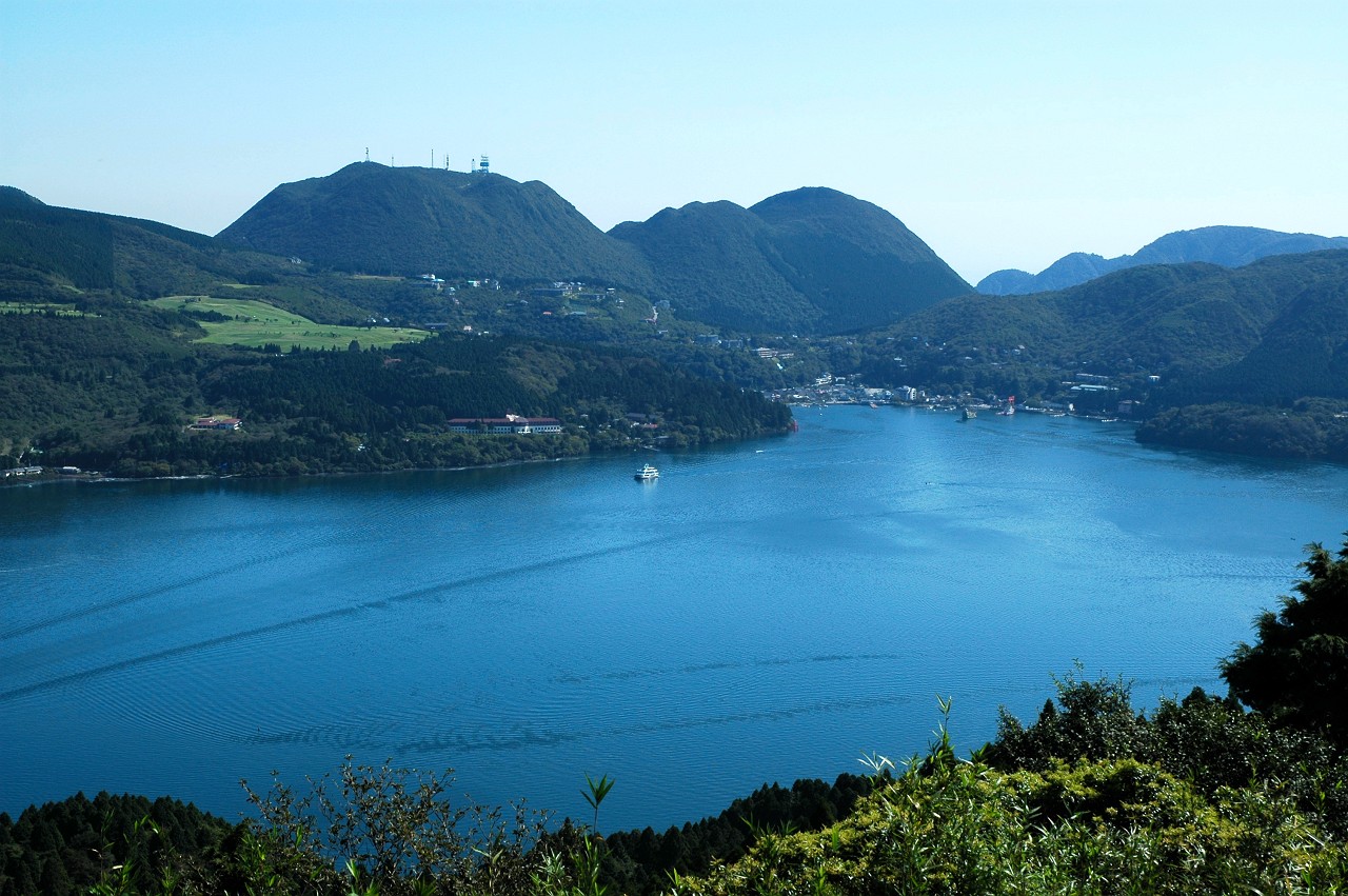 d7c219938756dd02d0041d7dbd7df995 Ashi Lake 芦ノ湖 03