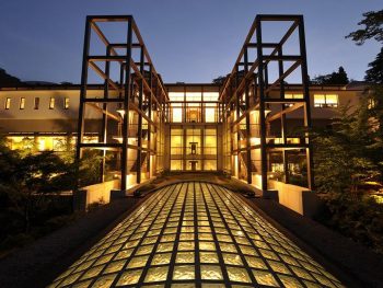 Khách sạn GORA KADAN