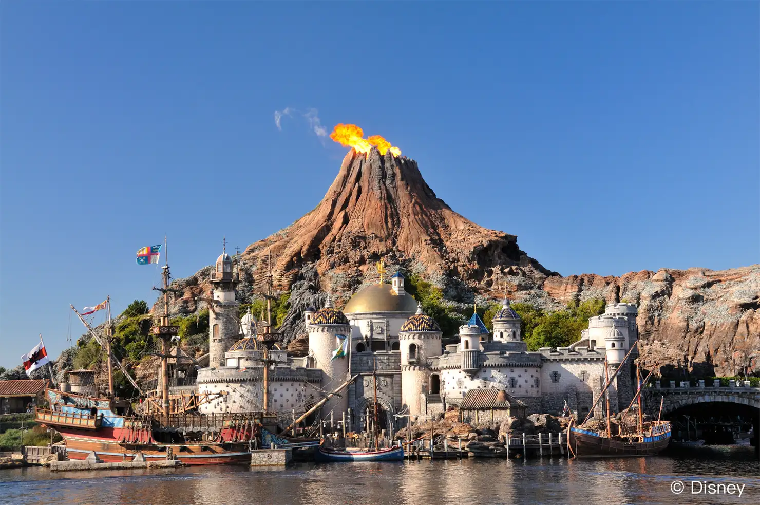 Tokyo Disneyland – thế giới cổ tích giữa đời thực | Nguồn: Traveloka
